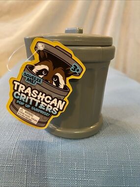 Squeeze me! Trash can Critters Pop Up Surprise Bear Schylling